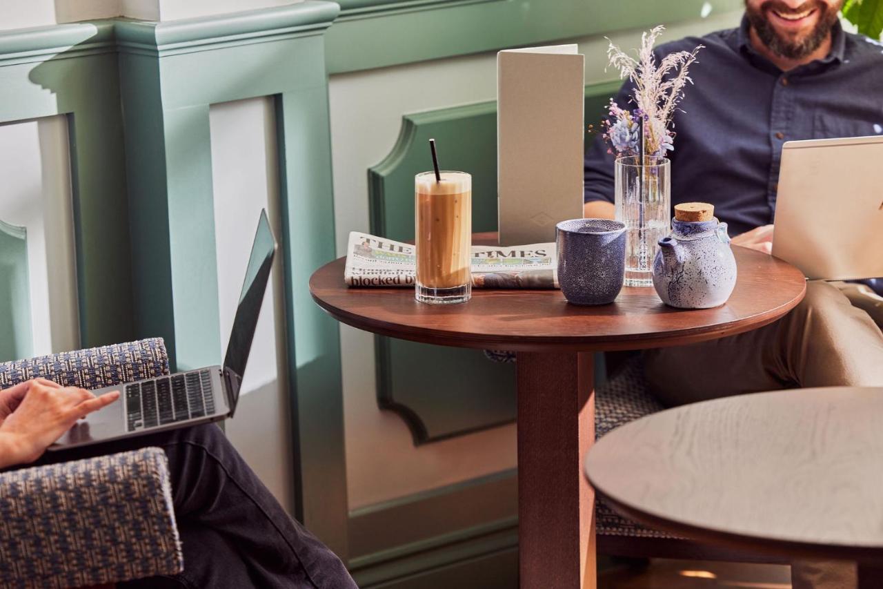 The Georgian, Haslemere, Surrey Екстер'єр фото