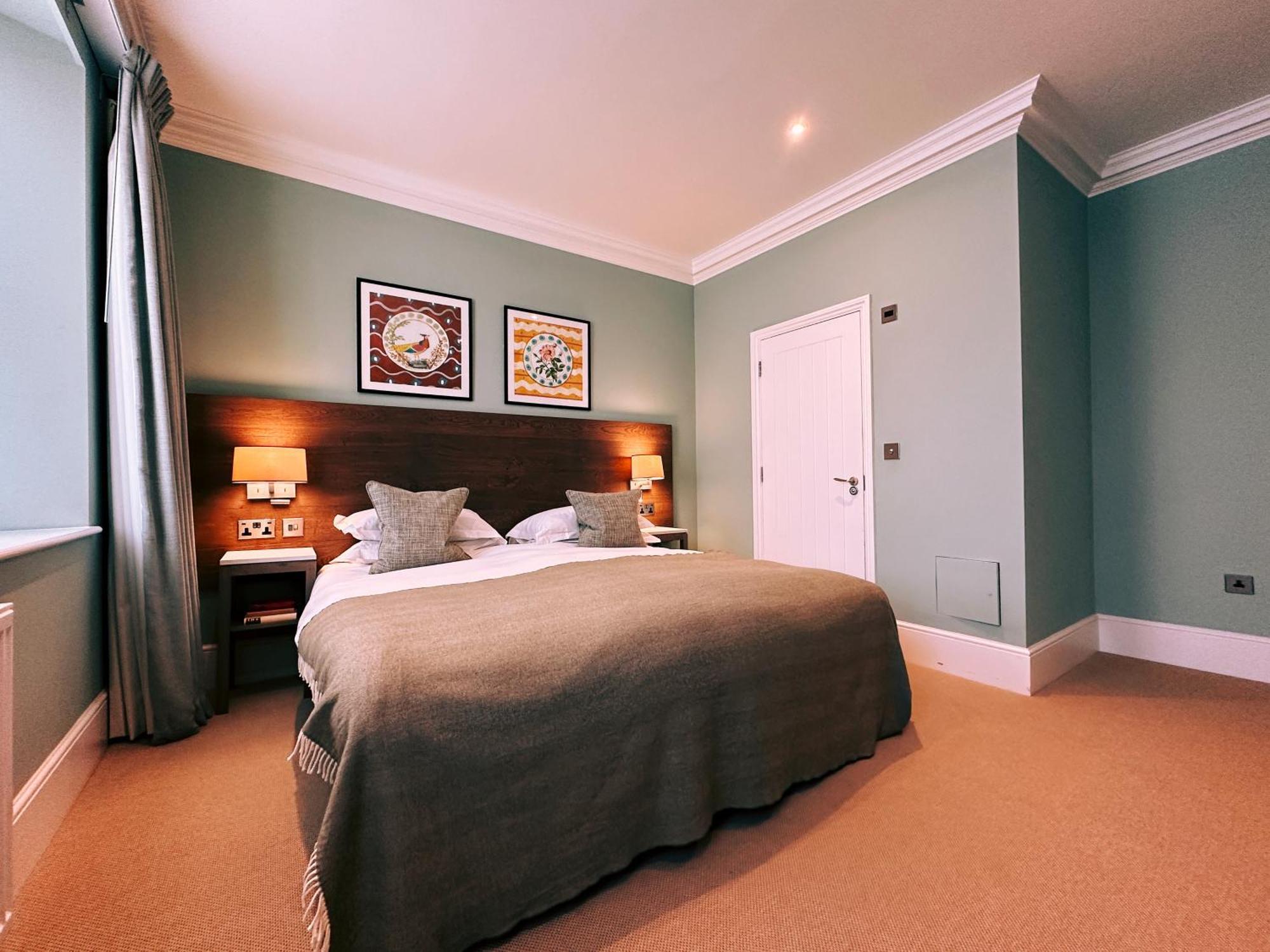 The Georgian, Haslemere, Surrey Екстер'єр фото